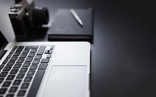 普通人炒股票如何加杠杆:股票能配资吗-“黑天鹅”突袭！日元汇率大跳水！